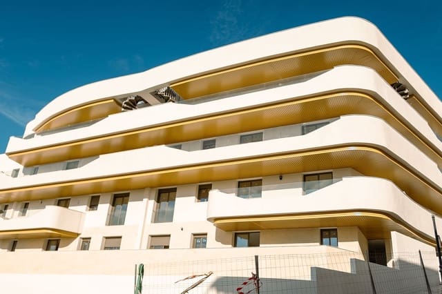 2 sovrum Lägenhet till salu i Centro, Estepona med pool garage - 515 000 € (Ref: 9357809)