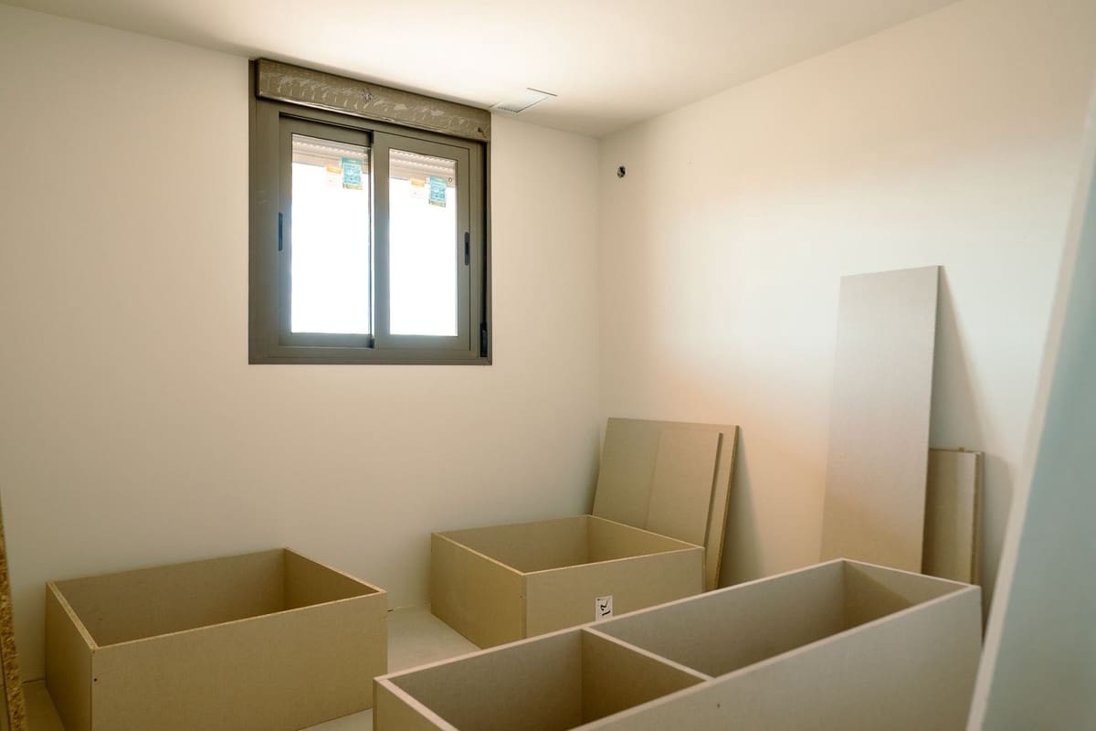 2 soverom Leilighet til salgs i Estepona med svømmebasseng garasje - € 515 000 (Ref: 9357809)