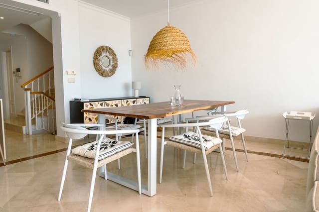 3 camera da letto Villetta Bifamiliare da affittare in Elviria, Marbella con piscina garage - 4.250 € (Rif: 9378423)