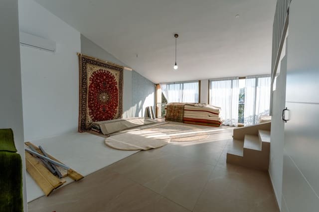 Commerciale da affittare in Calahonda, Mijas - 1.250 € (Rif: 9379876)