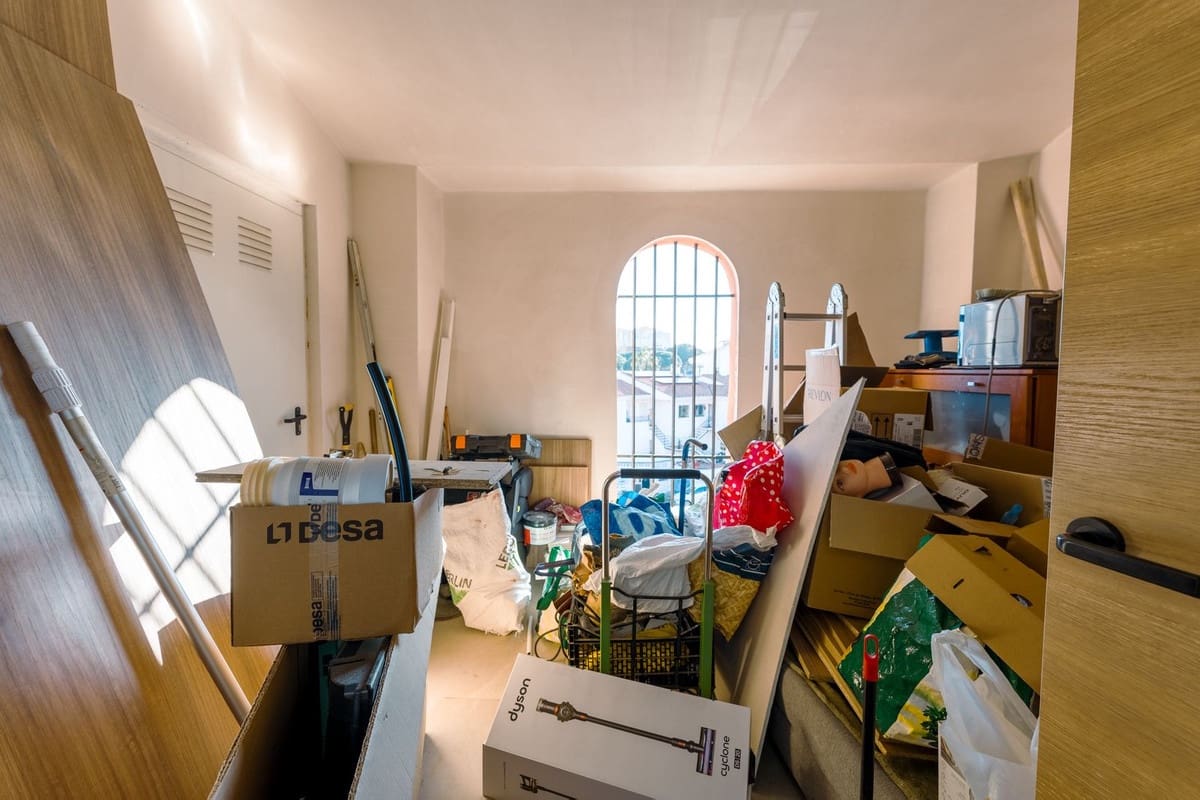 Commercieel te huur in Calahonda met garage - € 1.250 (Ref: 9379876)