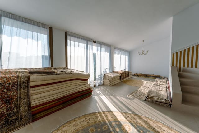 Commercieel te huur in Calahonda, Mijas - € 1.250 (Ref: 9379876)