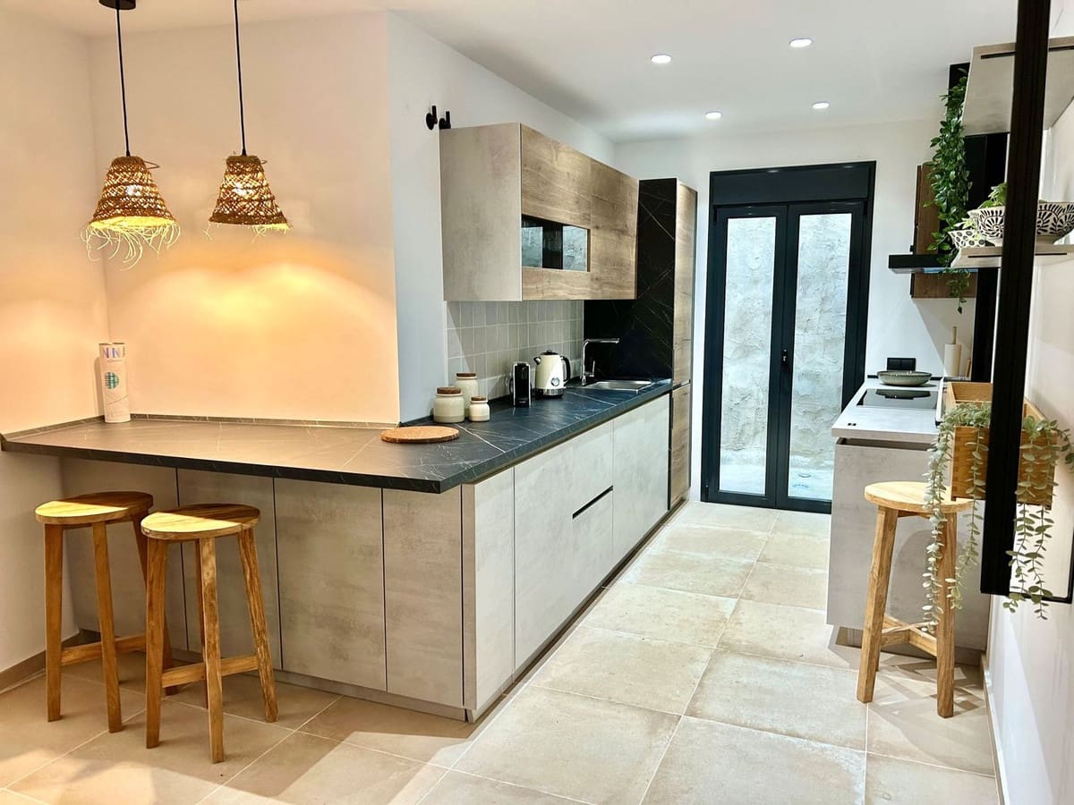 3 quarto Casa em Banda para arrendamento para férias em Estepona - 1 800 € (Ref: 9405924)