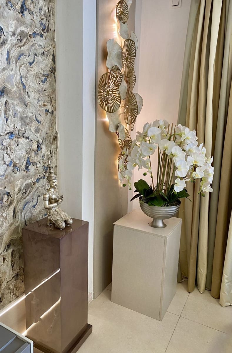 4 makuuhuone Huvila vuokrattavana paikassa El Paraiso mukana uima-altaan 
autotalli - 12 500 € (Ref: 9427969)