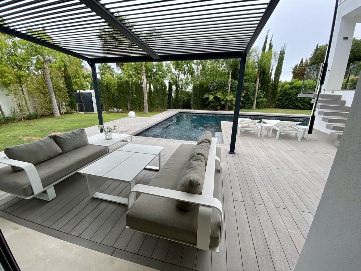 4 makuuhuone Huvila vuokrattavana paikassa El Paraiso mukana uima-altaan 
autotalli - 12 500 € (Ref: 9427969)