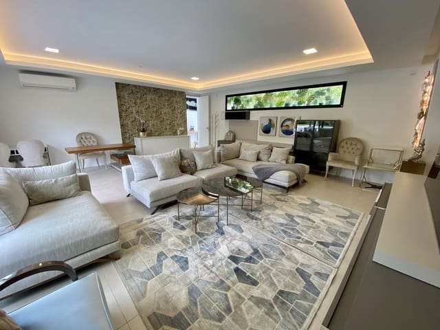 4 soverom Villa til leie i El Paraiso, Estepona med svømmebasseng garasje - € 12 500 (Ref: 9427969)