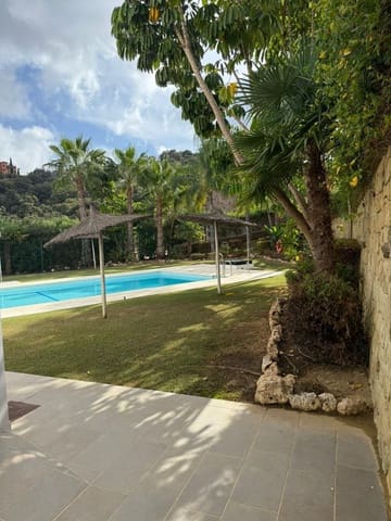 3 bedroom Apartment for rent in La Mairena, Ojen with pool garage - € 2,500 (Ref: 9432393)