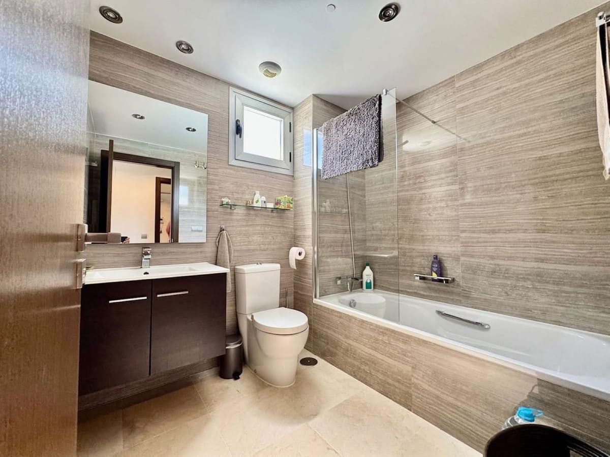 3 makuuhuone Huoneisto vuokrattavana paikassa La Mairena mukana uima-altaan 
autotalli - 2 500 € (Ref: 9432393)