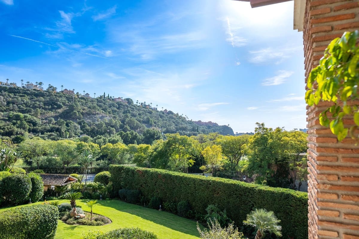 Ático de 2 habitaciones en Los Arqueros en venta con garaje - 395.000 € (Ref: 9447086)