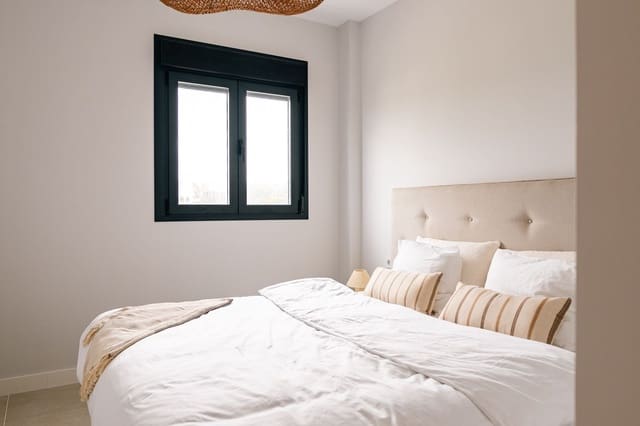 2 soveværelse Penthouse til salg i Selwo, Estepona med garage - € 439.000 (Ref: 9506359)