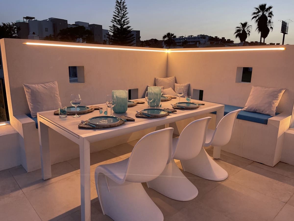 Pareado de 3 habitaciones en Bahía Dorada en alquiler vacacional - 2.500 € (Ref: 9507990)