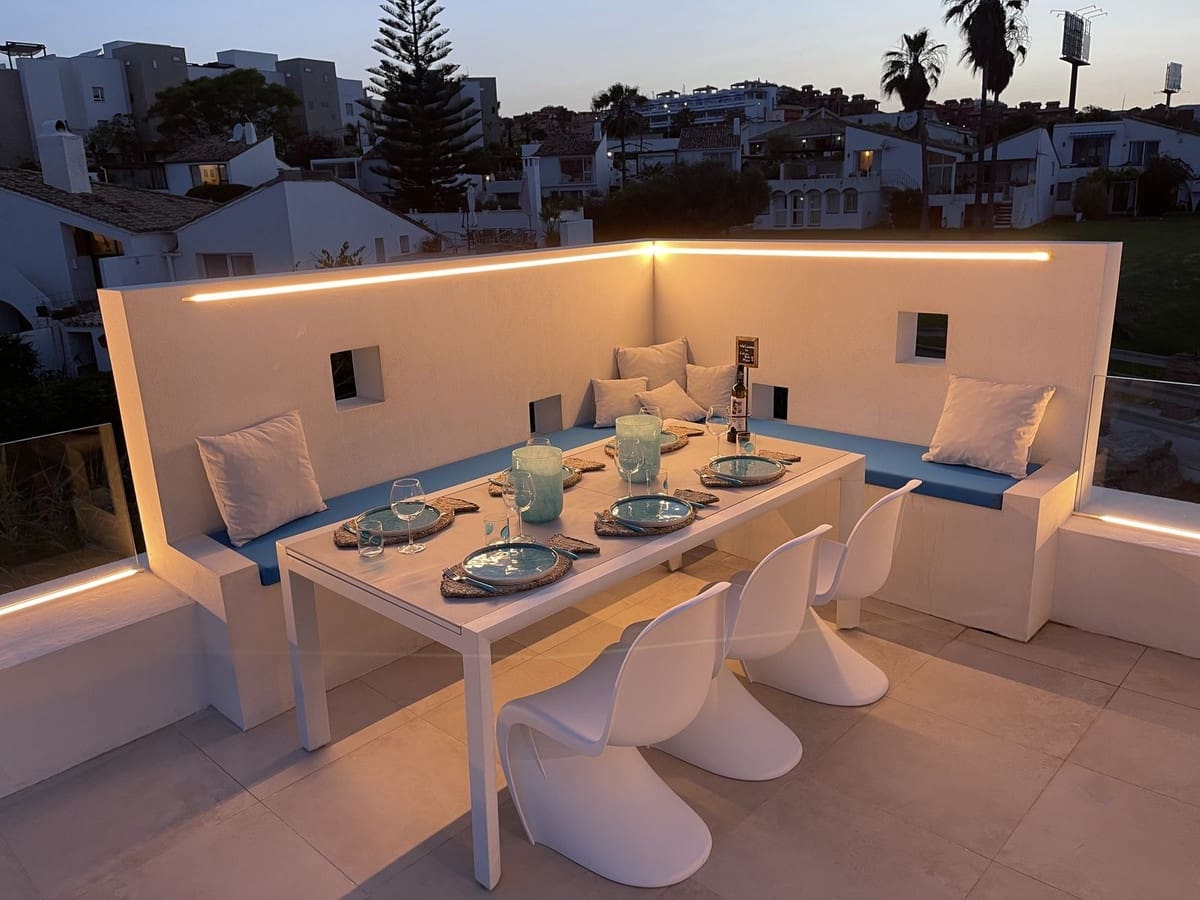 Pareado de 3 habitaciones en Bahía Dorada en alquiler vacacional - 2.500 € (Ref: 9507990)