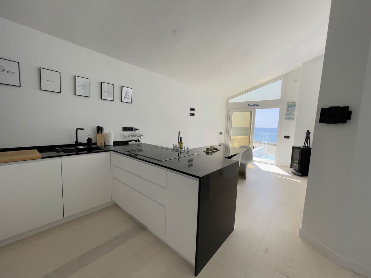 3 camera da letto Villetta Bifamiliare da affitare come casa vacanza in Bahia Dorada - 2.500 € (Rif: 9507990)