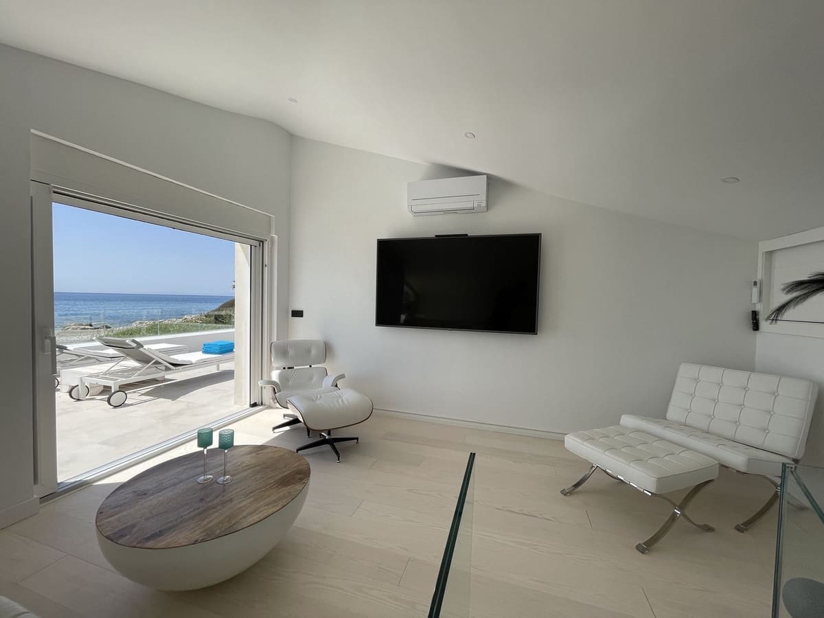 3 camera da letto Villetta Bifamiliare da affitare come casa vacanza in Bahia Dorada - 2.500 € (Rif: 9507990)