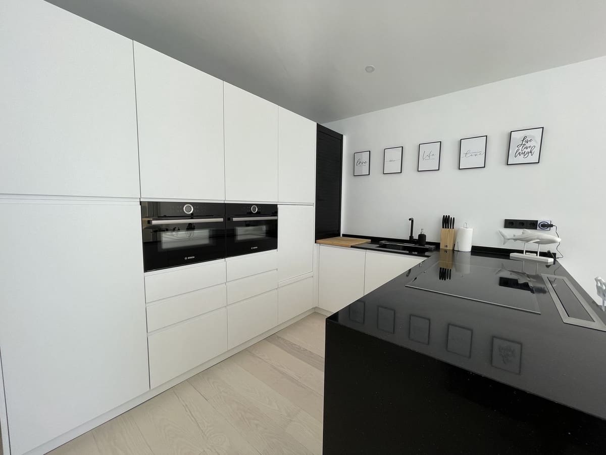 3 camera da letto Villetta Bifamiliare da affitare come casa vacanza in Bahia Dorada - 2.500 € (Rif: 9507990)