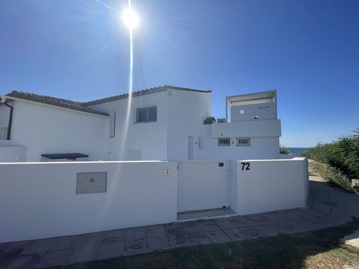 3 camera da letto Villetta Bifamiliare da affitare come casa vacanza in Bahia Dorada - 2.500 € (Rif: 9507990)
