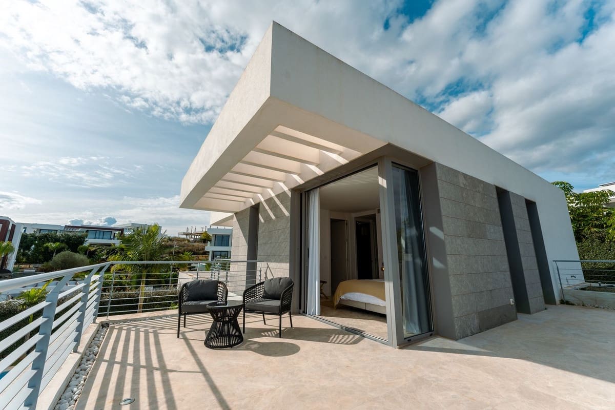 3 bedroom Villa for rent in Cancelada with pool garage - € 8,000 (Ref: 9524707)