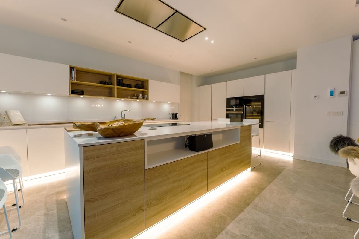 3 sovrum Villa för semesterbostäder i Cancelada - 3 500 € (Ref: 9524708)