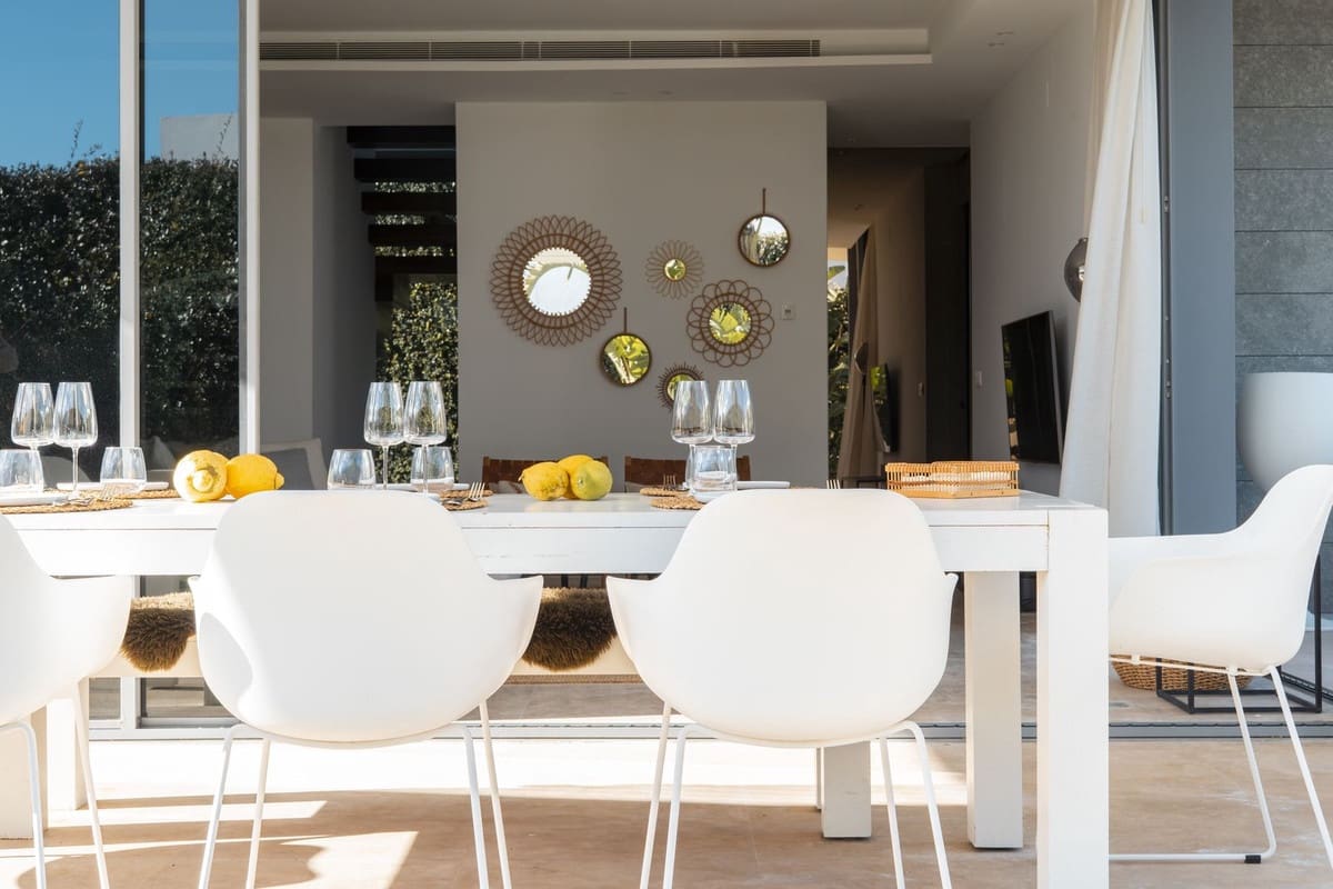 3 slaapkamer Villa voor vakantieverhuur in Cancelada - € 3.500 (Ref: 9524708)