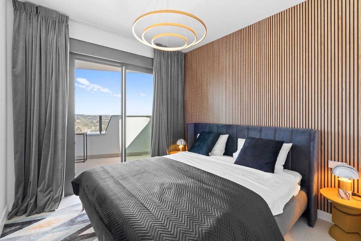 Appartement de 3 chambres à louer à La Cala de Mijas avec piscine garage - 2 750 € (Ref: 9575133)