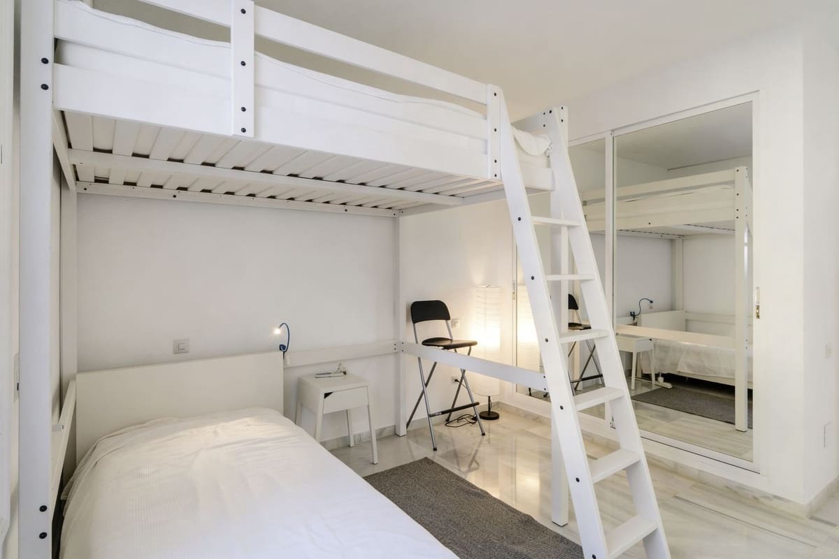 2 bedroom Apartment for sale in Los Arqueros with pool garage - € 425,000 (Ref: 9603263)