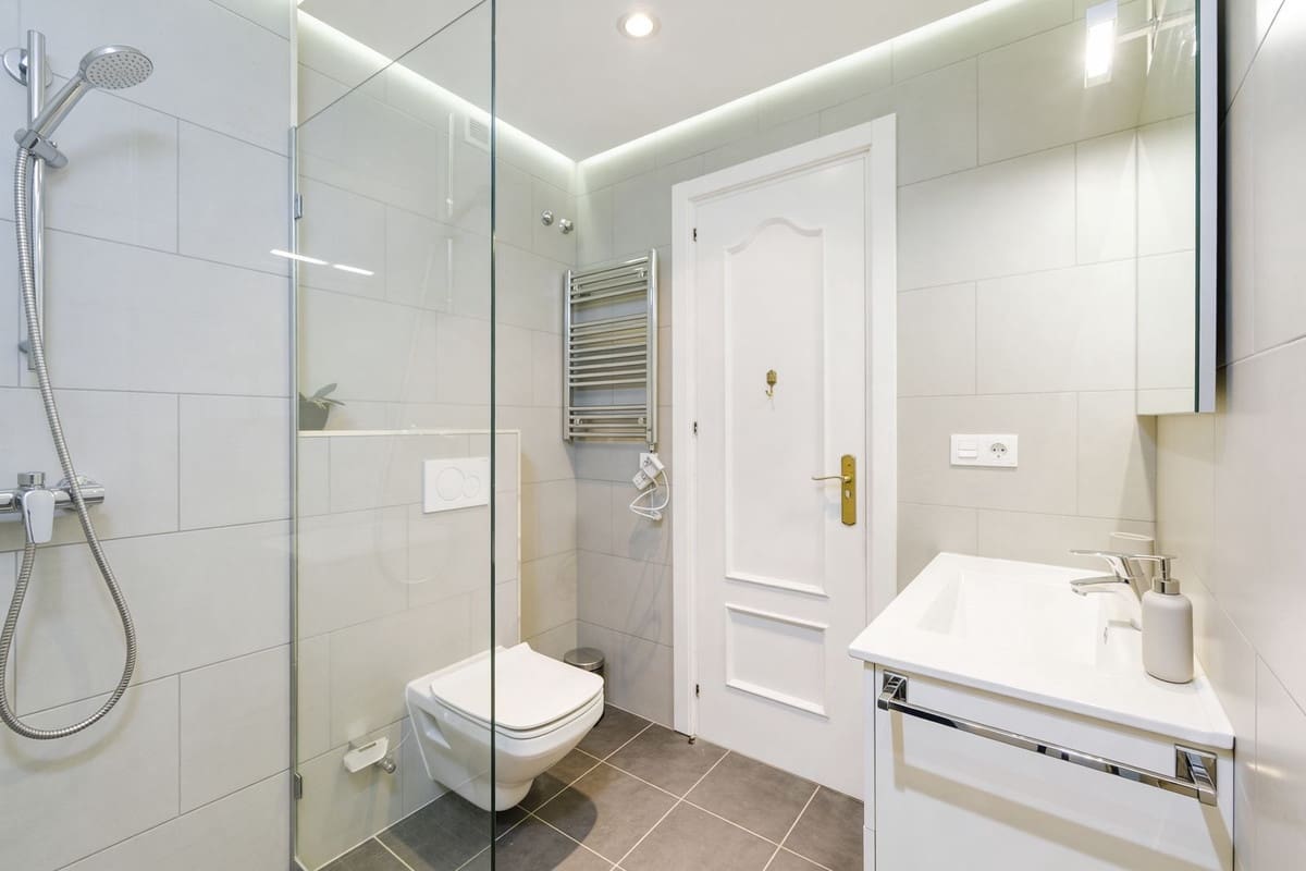 2 bedroom Apartment for sale in Los Arqueros with pool garage - € 425,000 (Ref: 9603263)