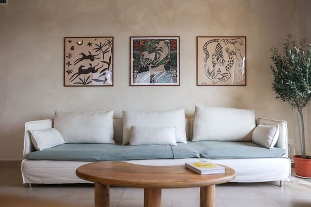 2 quarto Apartamento para arrendar em Los Monteros, Marbella com piscina - 2 150 € (Ref: 9611944)