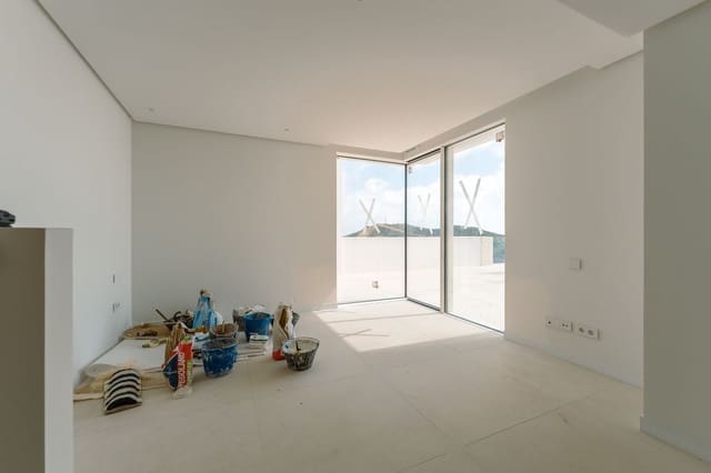 3 camera da letto Appartamento in vendita in Ojen con piscina garage - 2.000.000 € (Rif: 9642841)