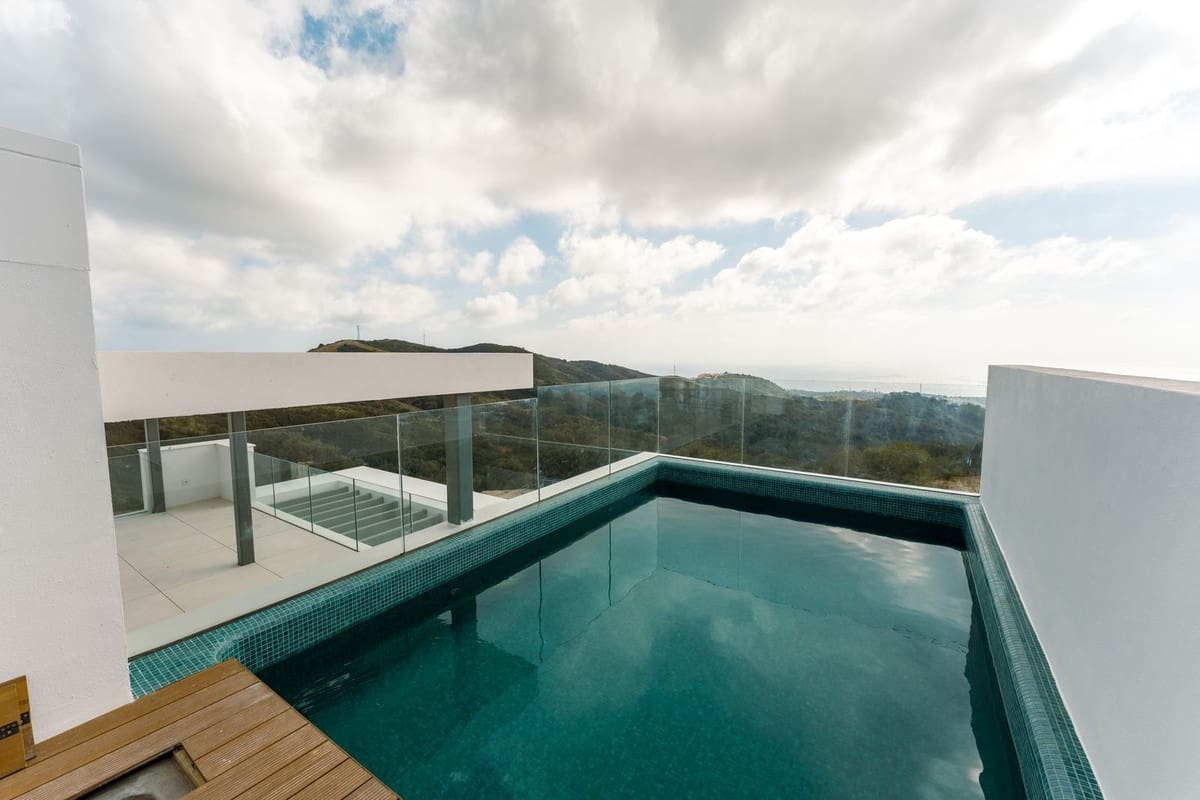 3 camera da letto Appartamento in vendita in Ojen con piscina garage - 2.000.000 € (Rif: 9642841)