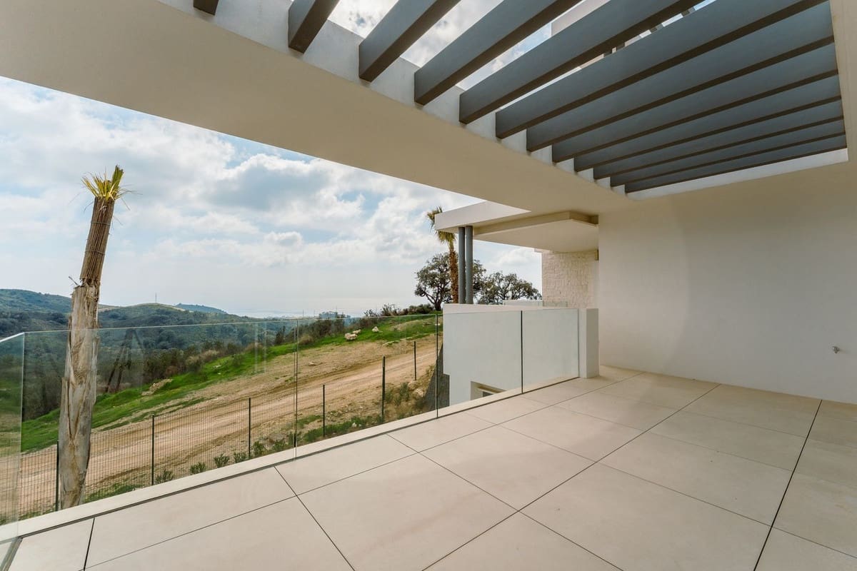 3 slaapkamer Appartement te koop in Ojen met zwembad garage - € 985.000 (Ref: 9642842)