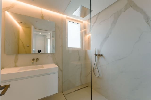 3 camera da letto Appartamento in vendita in Ojen con piscina garage - 980.000 € (Rif: 9642843)