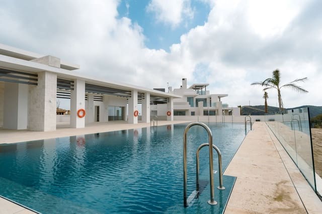 Apartamento de 2 habitaciones en Ojen en venta con piscina garaje - 960.000 € (Ref: 9642846)