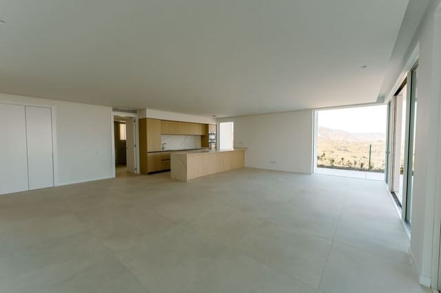 3 sovrum Lägenhet till salu i Ojen med pool garage - 1 250 000 € (Ref: 9642847)