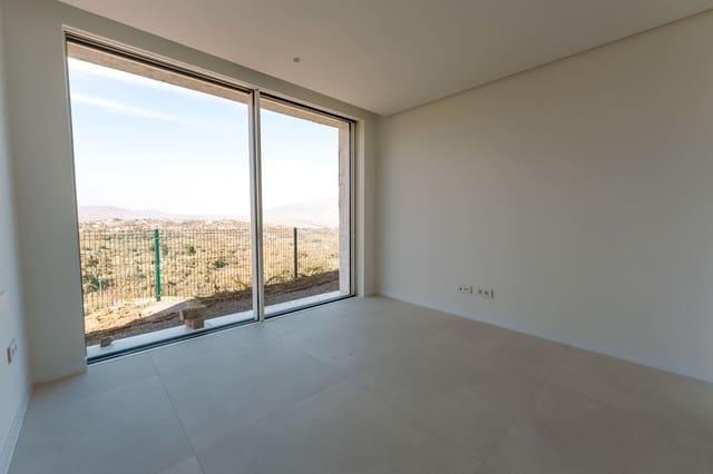 3 sovrum Lägenhet till salu i Ojen med pool garage - 1 250 000 € (Ref: 9642847)