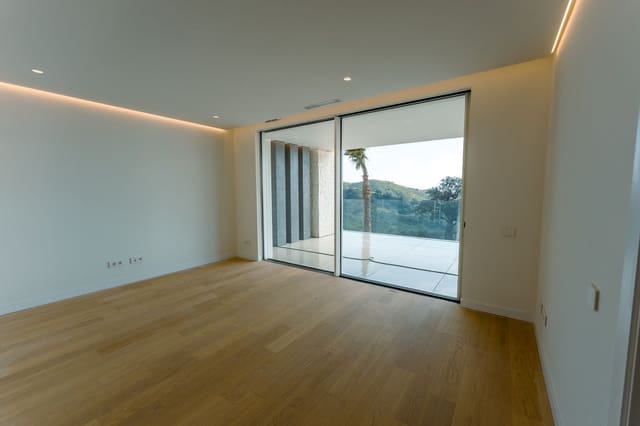 4 chambre Appartement à vendre à Ojen avec piscine garage - 2 950 000 € (Ref: 9642848)