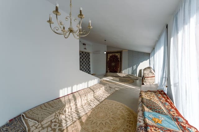 Gewerbe zu verkaufen in Calahonda, Mijas - 199.000 € (Ref: 9659806)