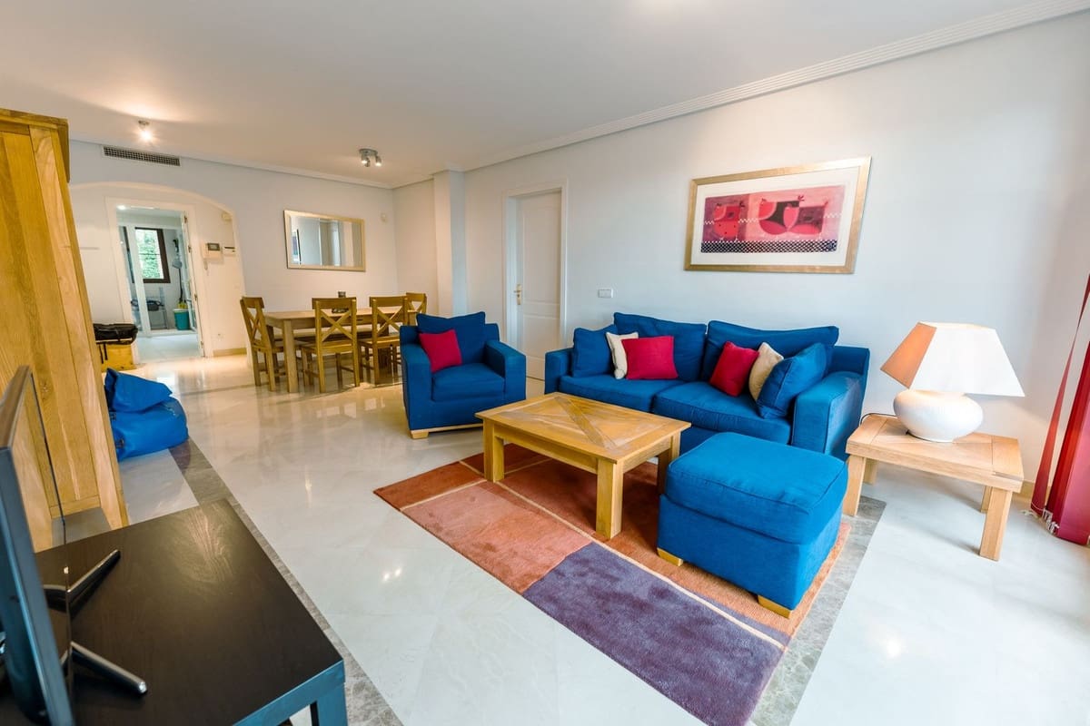 2 soveværelse Lejlighed til salg i Los Arqueros med swimmingpool garage - € 449.000 (Ref: 9671170)