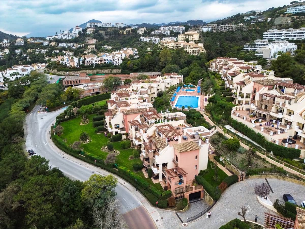 3 Zimmer Apartment zu verkaufen in Los Arqueros mit Pool Garage - 549.000 € (Ref: 9671171)