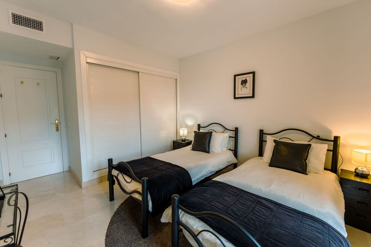 3 Zimmer Apartment zu verkaufen in Los Arqueros mit Pool Garage - 549.000 € (Ref: 9671171)