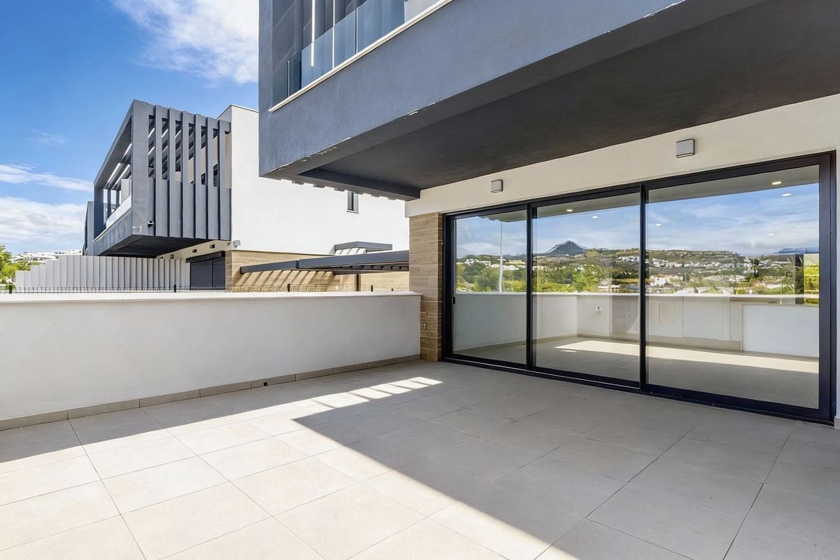 Pareado de 3 habitaciones en Atalaya-Isdabe en alquiler con piscina garaje - 4.500 € (Ref: 9673580)