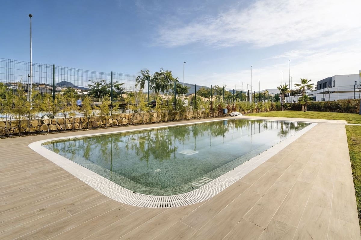 Pareado de 3 habitaciones en Atalaya-Isdabe en alquiler con piscina garaje - 4.500 € (Ref: 9673580)