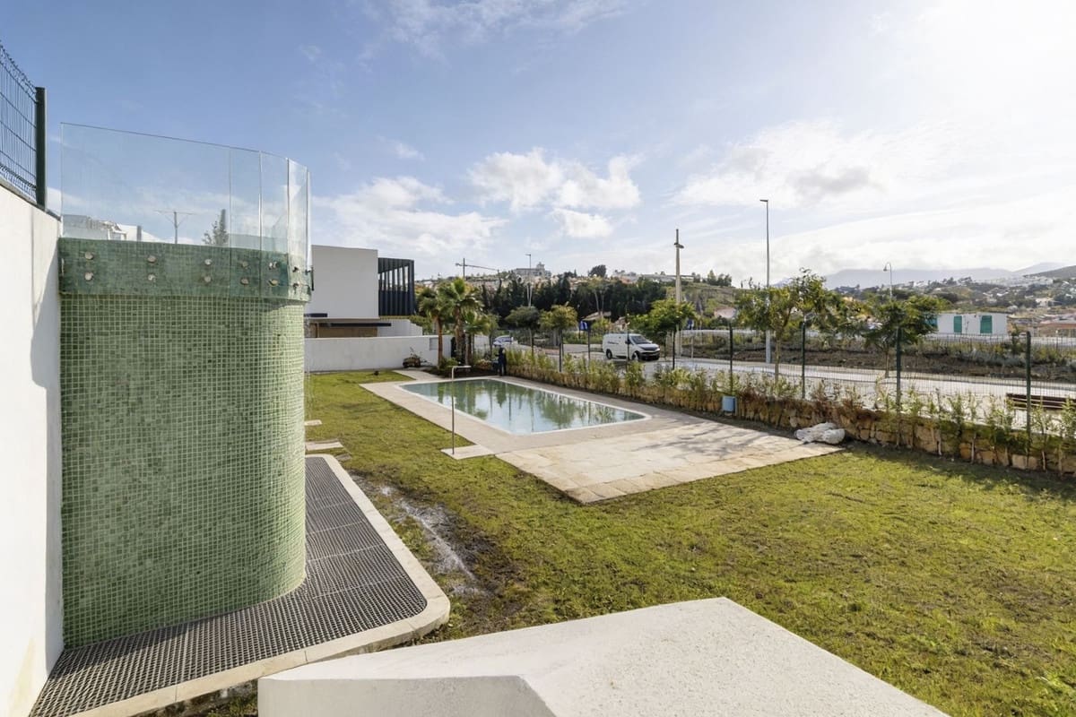 Pareado de 3 habitaciones en Atalaya-Isdabe en alquiler con piscina garaje - 4.500 € (Ref: 9673580)