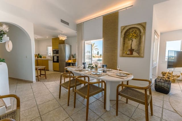 4 quarto Casa em Banda para arrendamento para férias em Cabopino, Marbella com piscina Garagem - 1 950 € (Ref: 9696783)