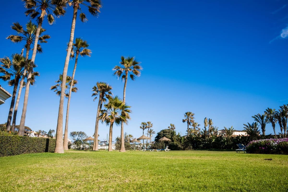 4 Zimmer Ferienhaus in Cabopino mit Pool Garage - 1.950 € (Ref: 9696783)