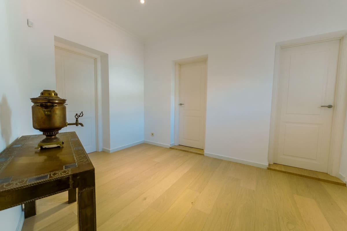 4 soveværelse Villa til salg i Benahavis med swimmingpool garage - € 3.485.000 (Ref: 9724890)