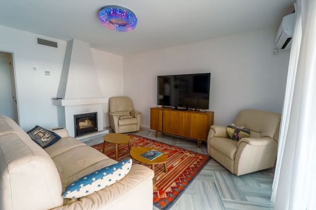 4 camera da letto Casa in vendita in New Golden Mile, Estepona - 1.099.000 € (Rif: 9747257)