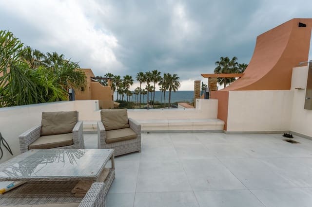 4 sypialnia Dom na sprzedaż w New Golden Mile, Estepona - 1 099 000 € (Ref: 9747257)