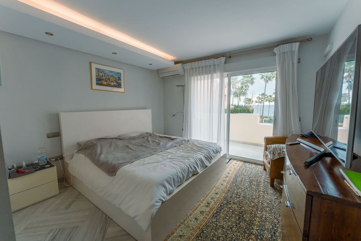 4 soveværelse Byhus til salg i New Golden Mile - € 1.145.000 (Ref: 9747257)
