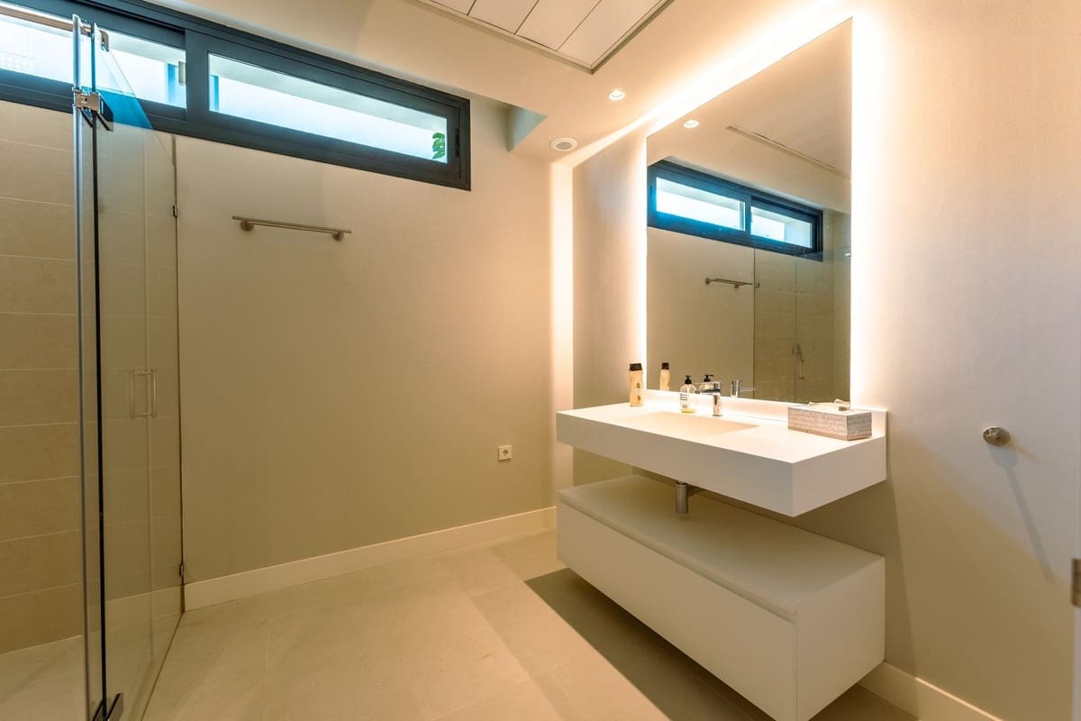 4 bedroom Villa for rent in Cancelada with pool - € 13,000 (Ref: 9749429)