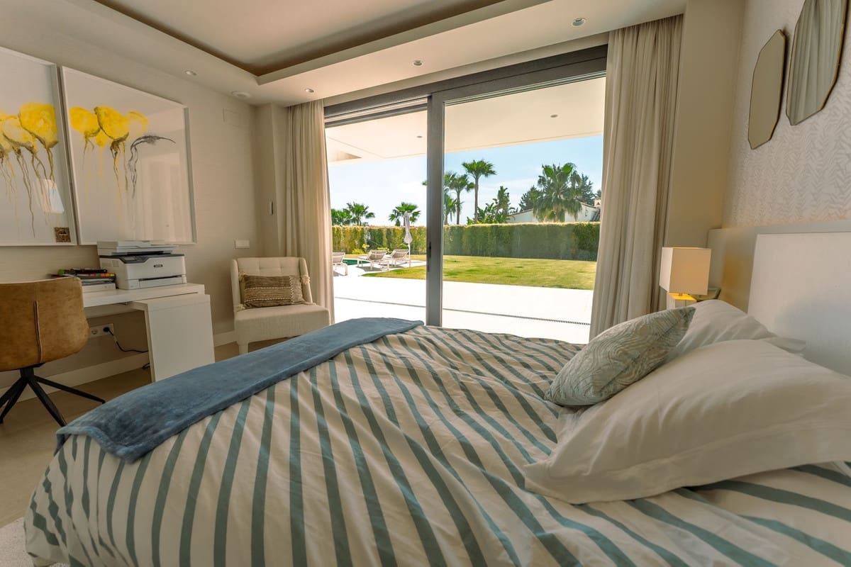 4 bedroom Villa for rent in Cancelada with pool - € 13,000 (Ref: 9749429)